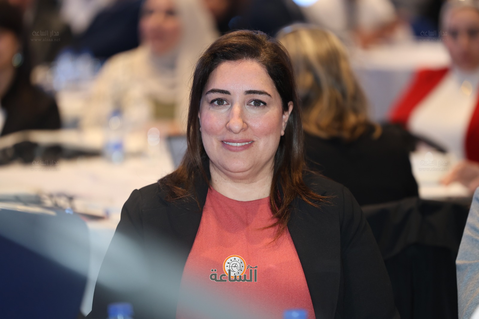 Madar Al-Saa Images 0.4858748473134842