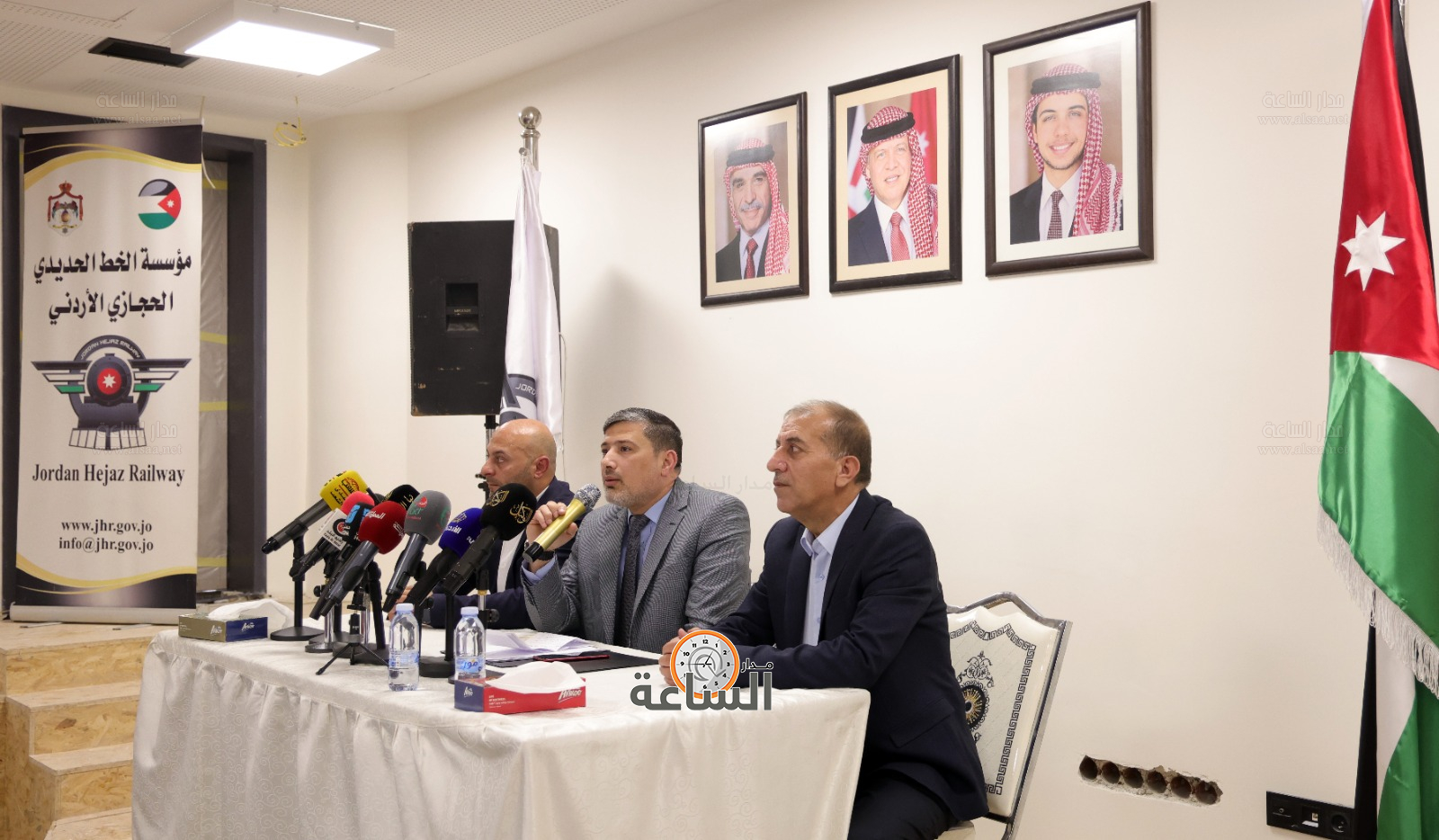 Madar Al-Saa Images 0.07909117087527318