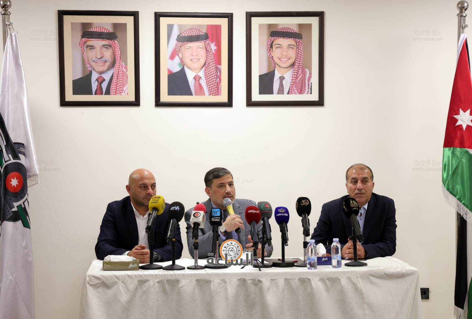 Madar Al-Saa Images 0.35251647444445755