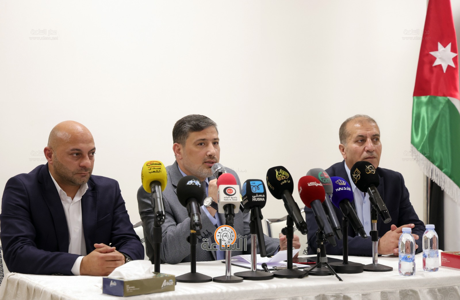 Madar Al-Saa Images 0.30889296534122723