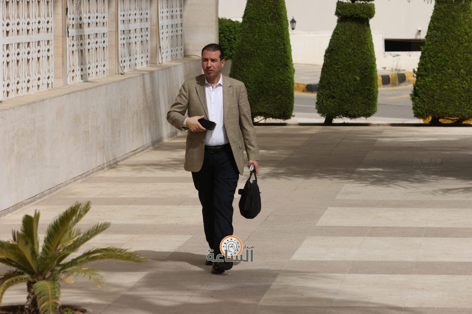 Madar Al-Saa Images 0.8604211509608943