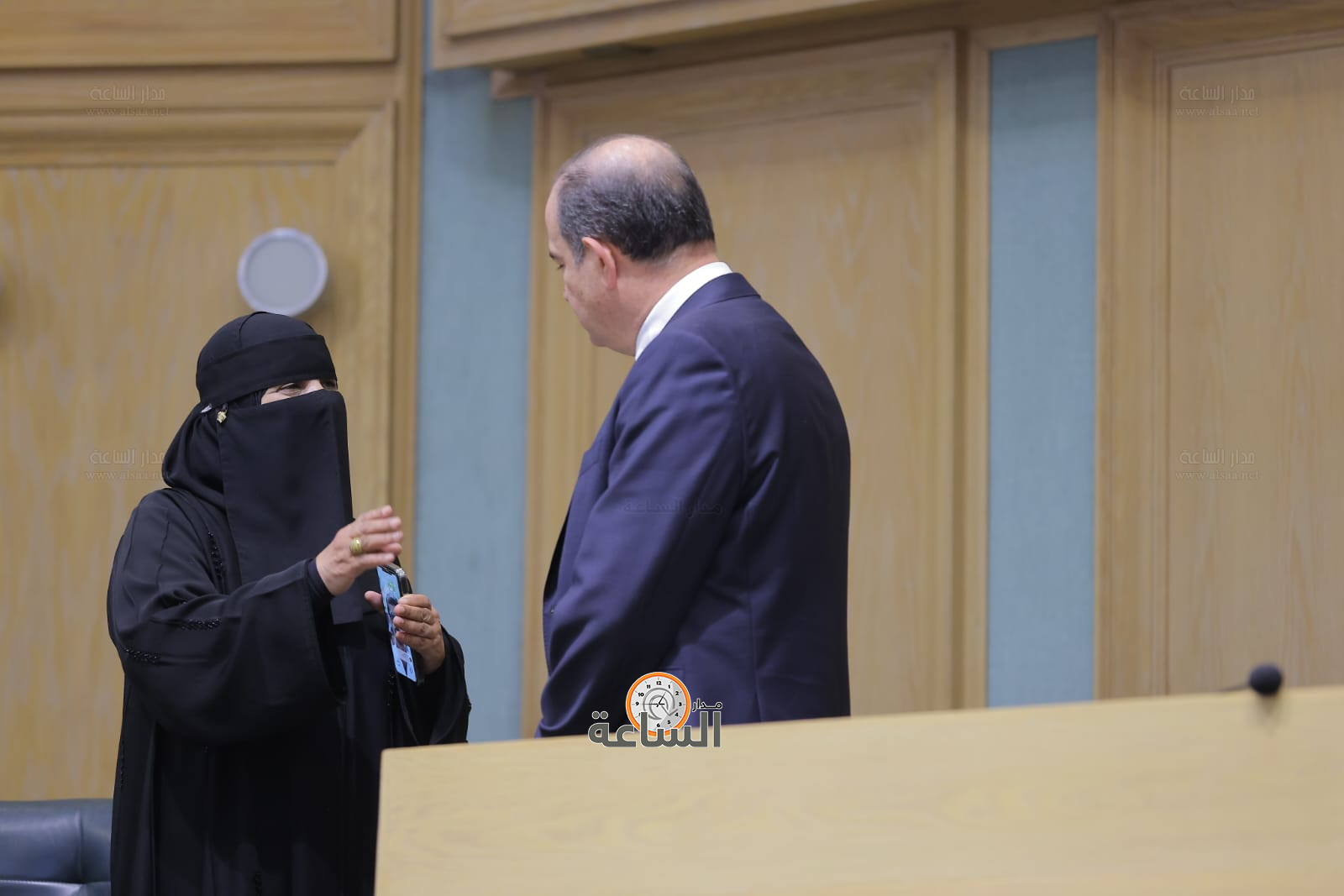 Madar Al-Saa Images 0.8621599171887531