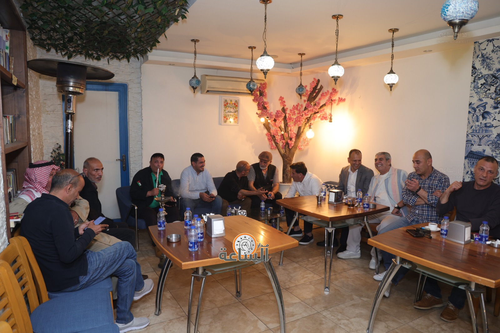 Madar Al-Saa Images 0.9930146453655887