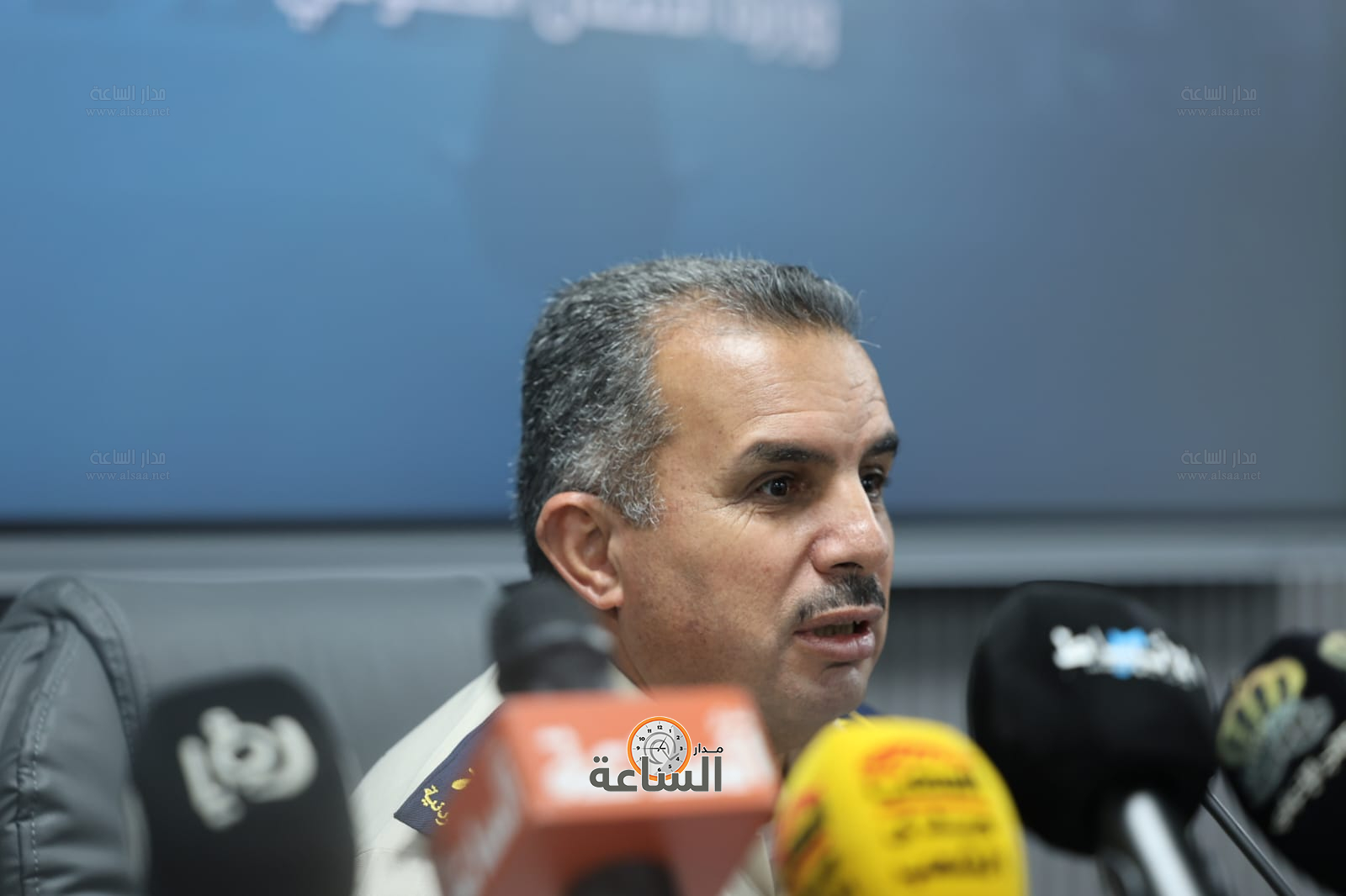 Madar Al-Saa Images 0.4895839117018411