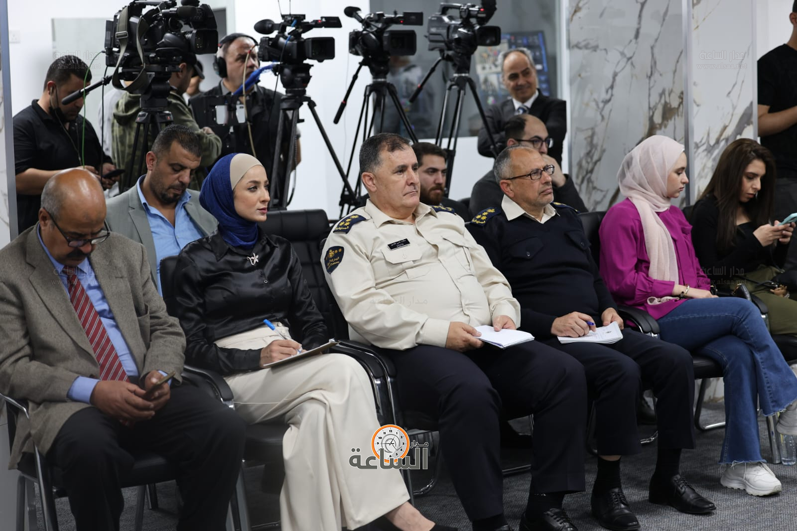 Madar Al-Saa Images 0.8669717272453854