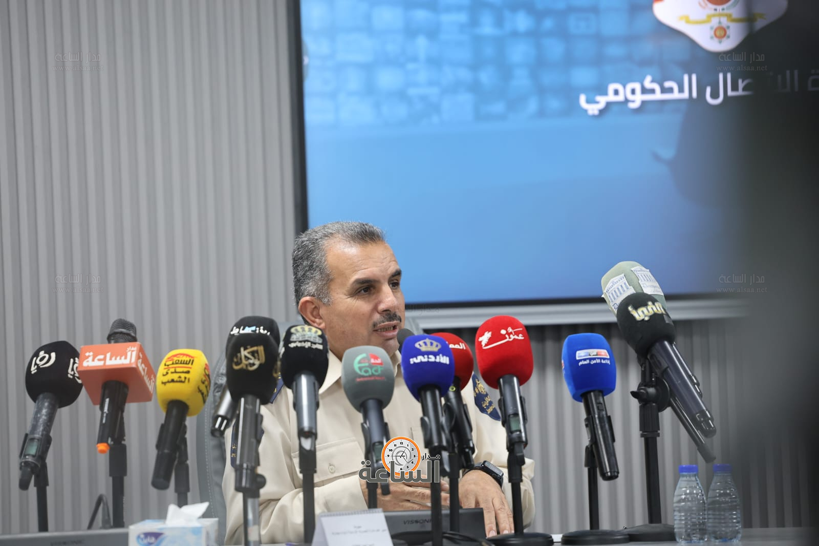 Madar Al-Saa Images 0.41089040331425075