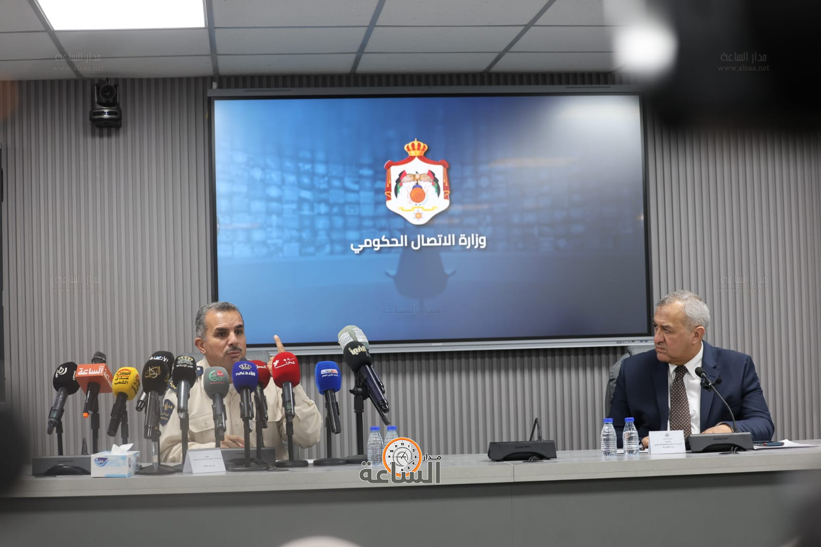 Madar Al-Saa Images 0.44507654966603616