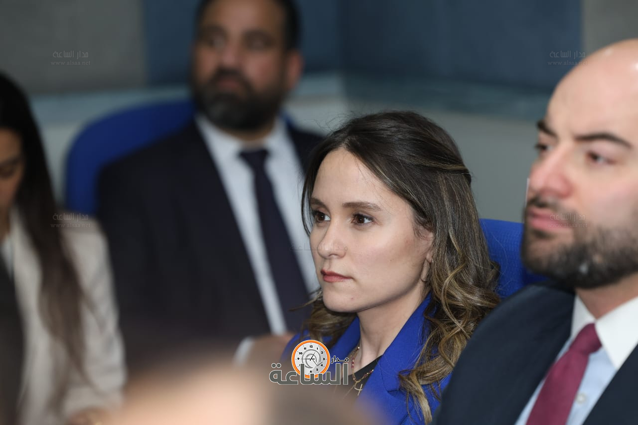 Madar Al-Saa Images 0.3485967272886178