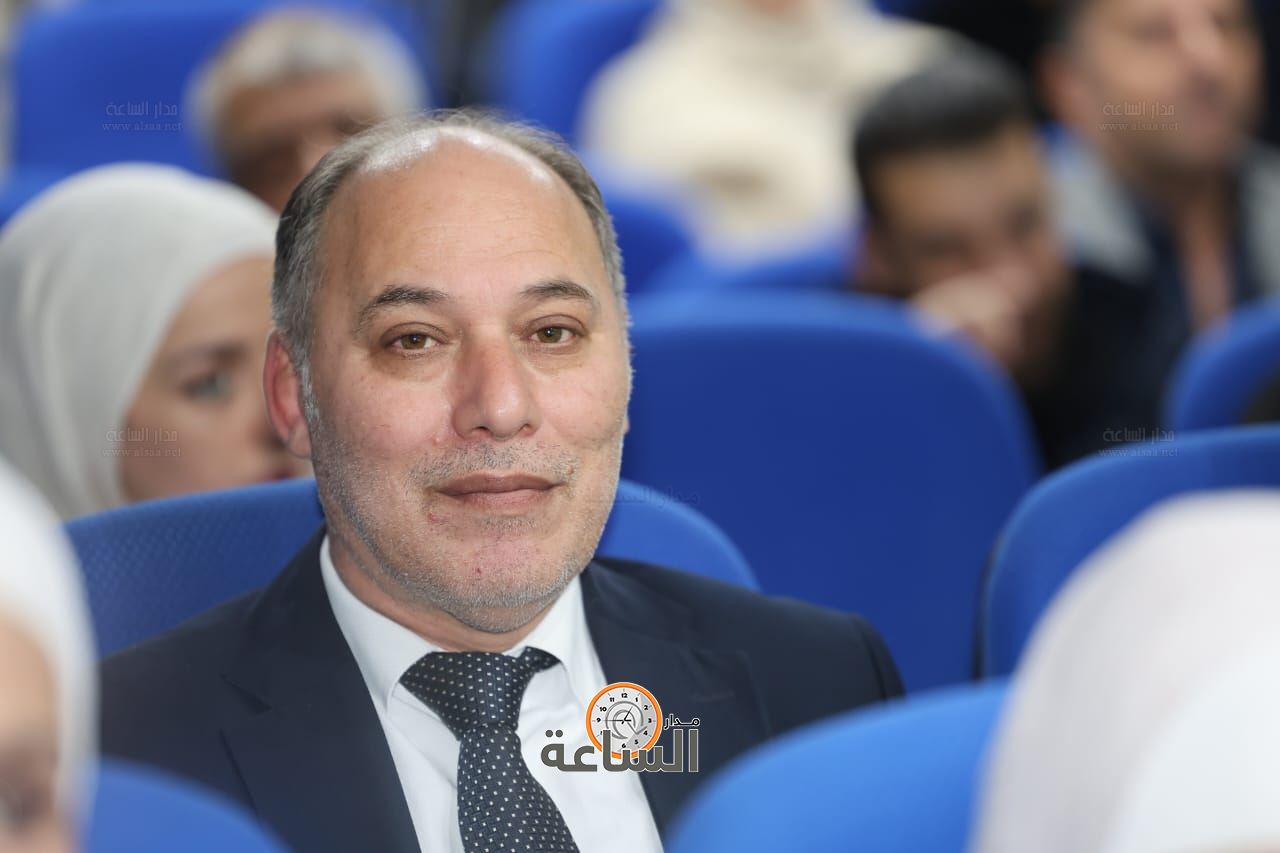 Madar Al-Saa Images 0.3983659147837266