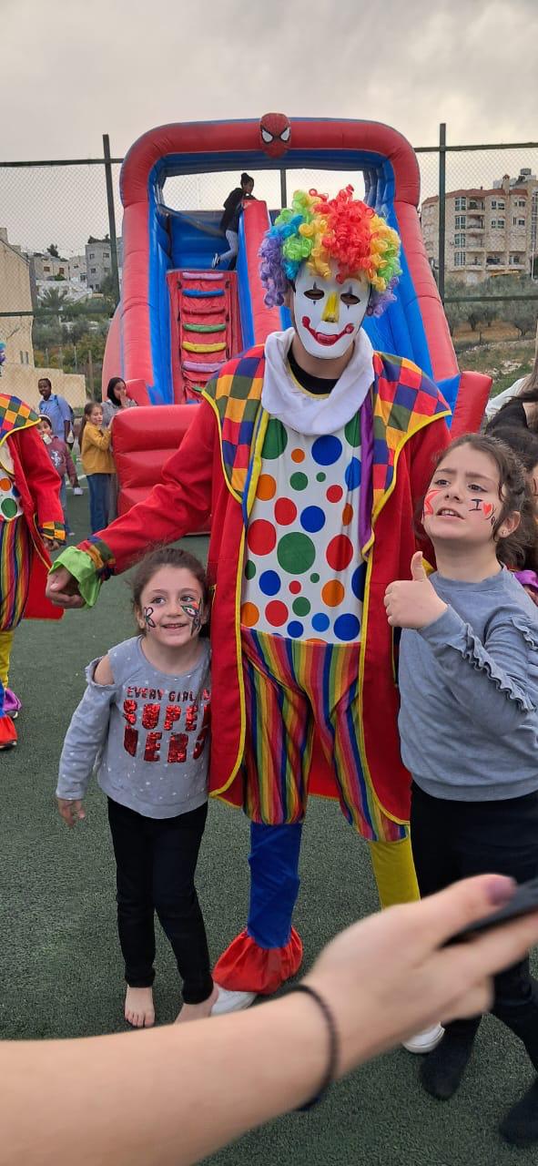 Madar Al-Saa Images 0.6769736289235657