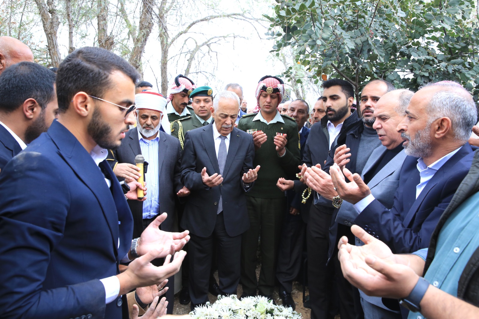 Madar Al-Saa Images 0.5918837224059342