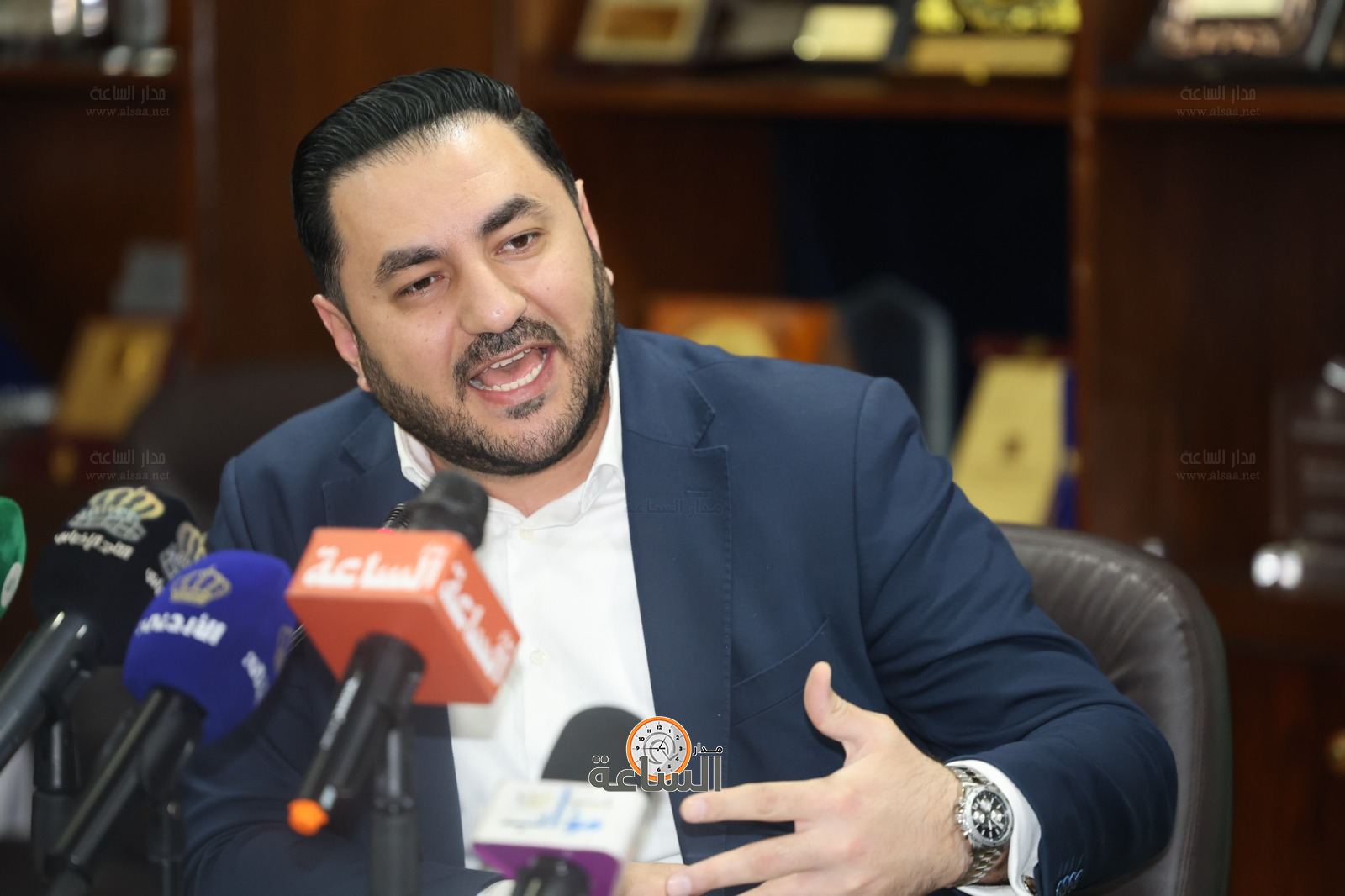 Madar Al-Saa Images 0.7130244549647575