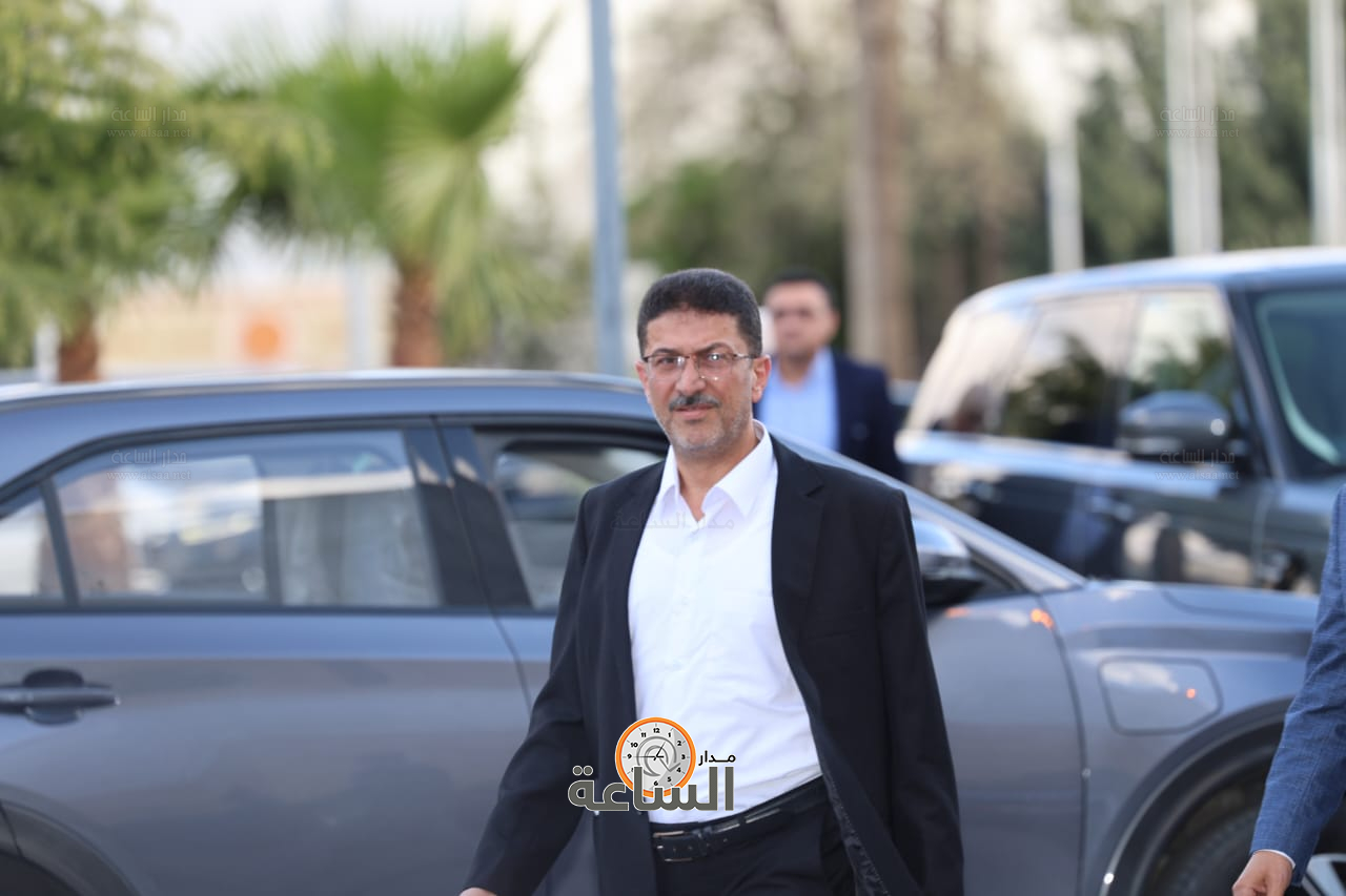 Madar Al-Saa Images 0.64847808190215