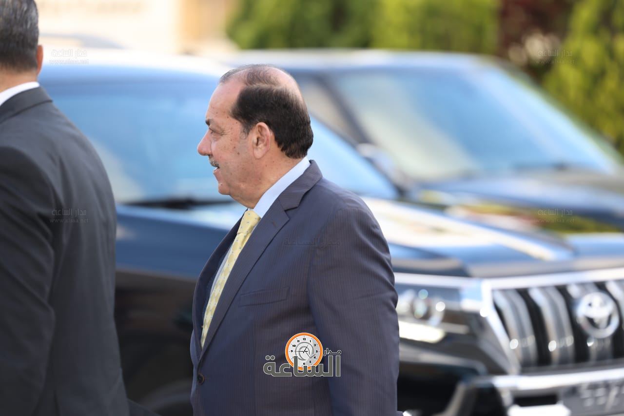 Madar Al-Saa Images 0.1052335809810574