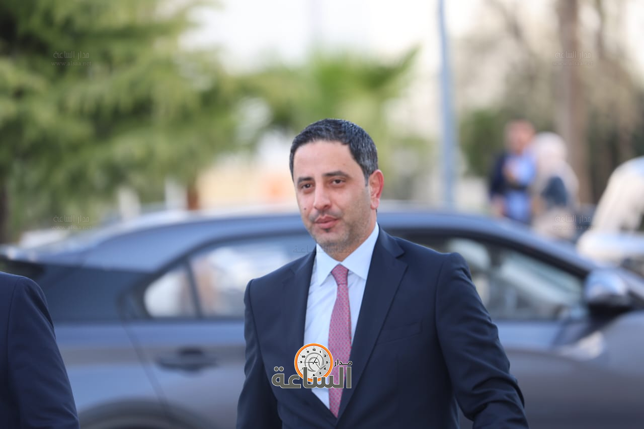 Madar Al-Saa Images 0.0716907722084208