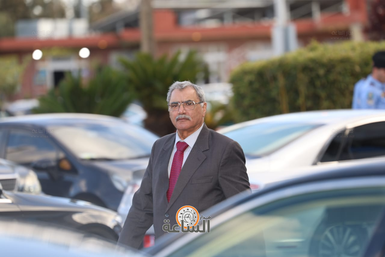 Madar Al-Saa Images 0.3414188323327423