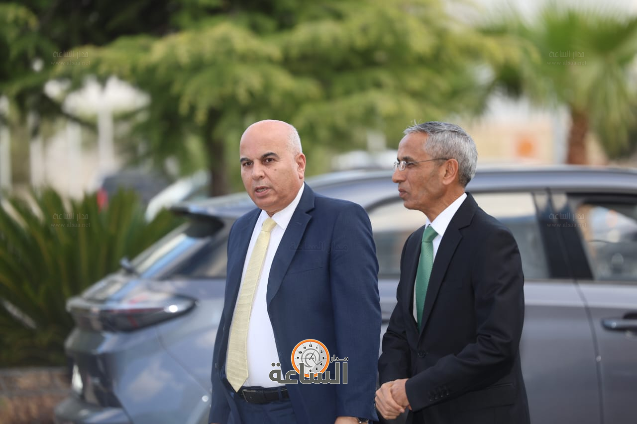 Madar Al-Saa Images 0.14122969238385785