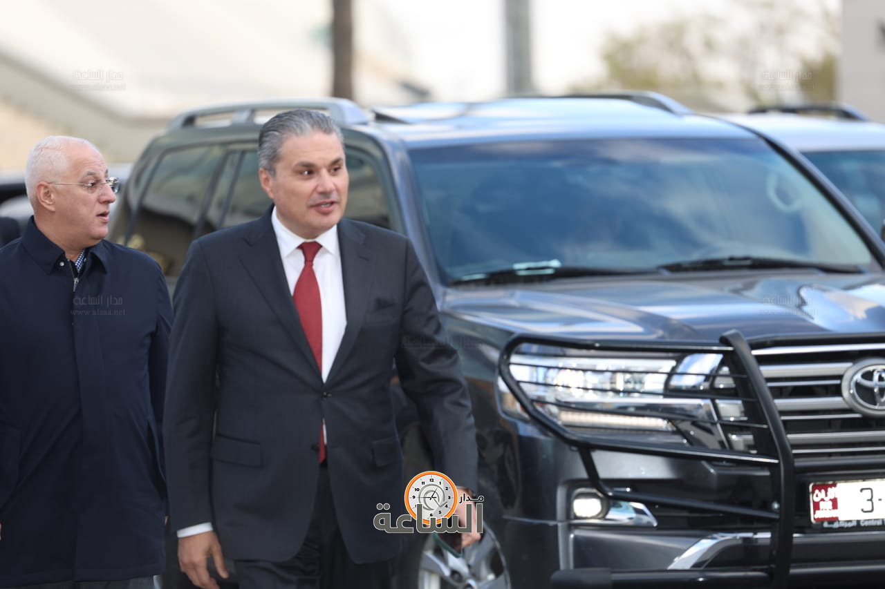 Madar Al-Saa Images 0.699385935808396