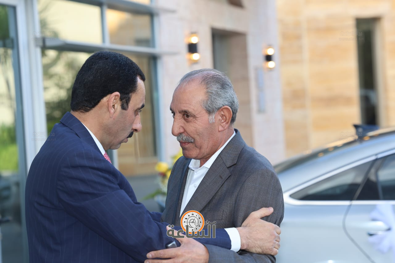 Madar Al-Saa Images 0.18658046014521934