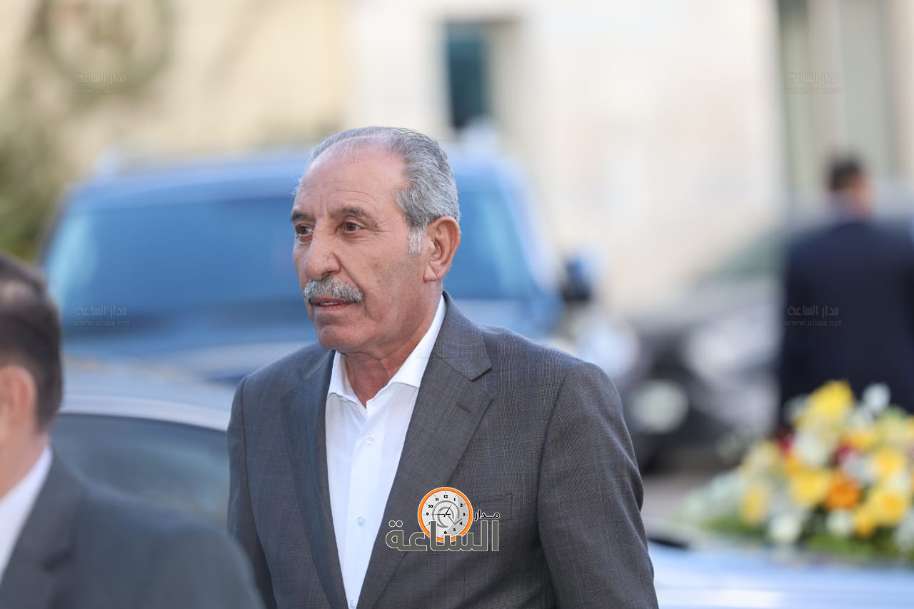 Madar Al-Saa Images 0.18090437669201076