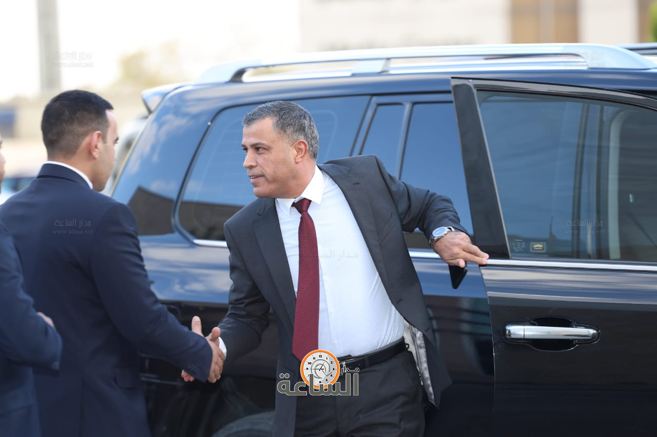 Madar Al-Saa Images 0.7053384836459058