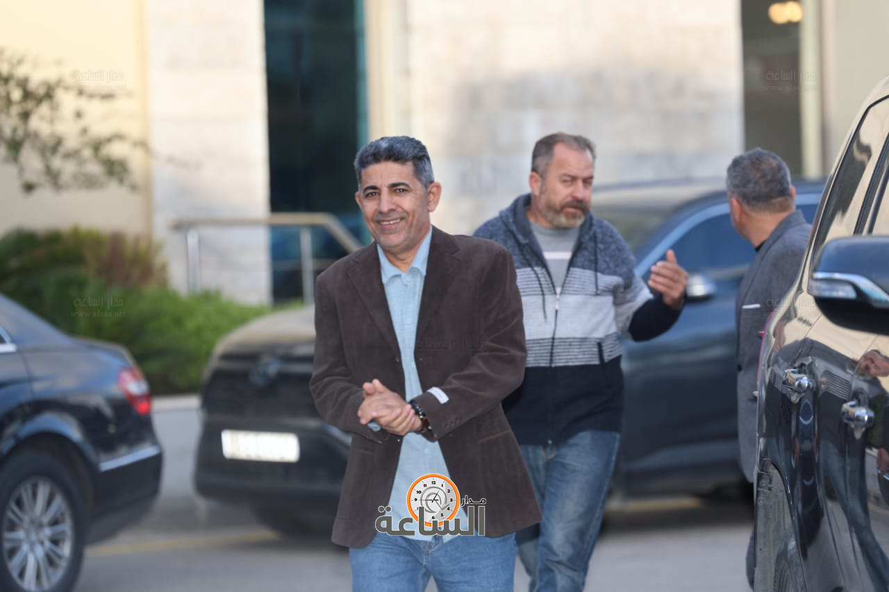 Madar Al-Saa Images 0.8406837334805989