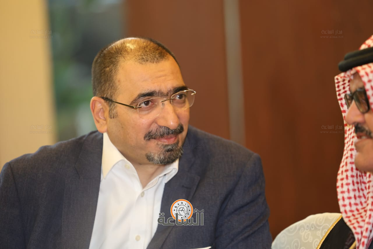 Madar Al-Saa Images 0.25007411452446604