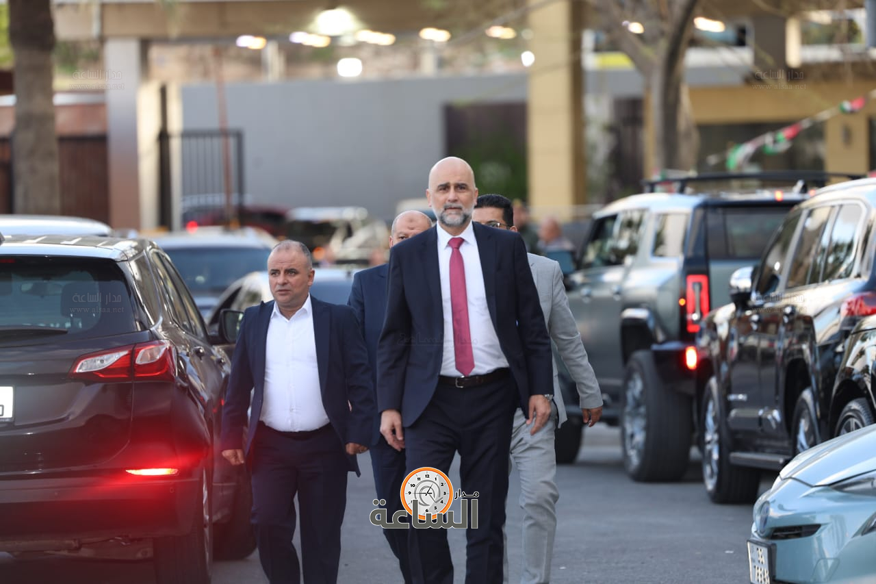 Madar Al-Saa Images 0.7701058552754512