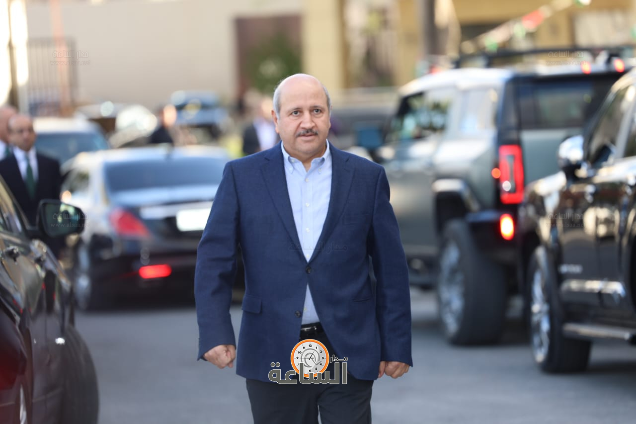 Madar Al-Saa Images 0.6435396621146332