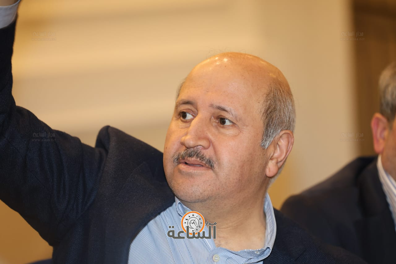 Madar Al-Saa Images 0.46108908164167783