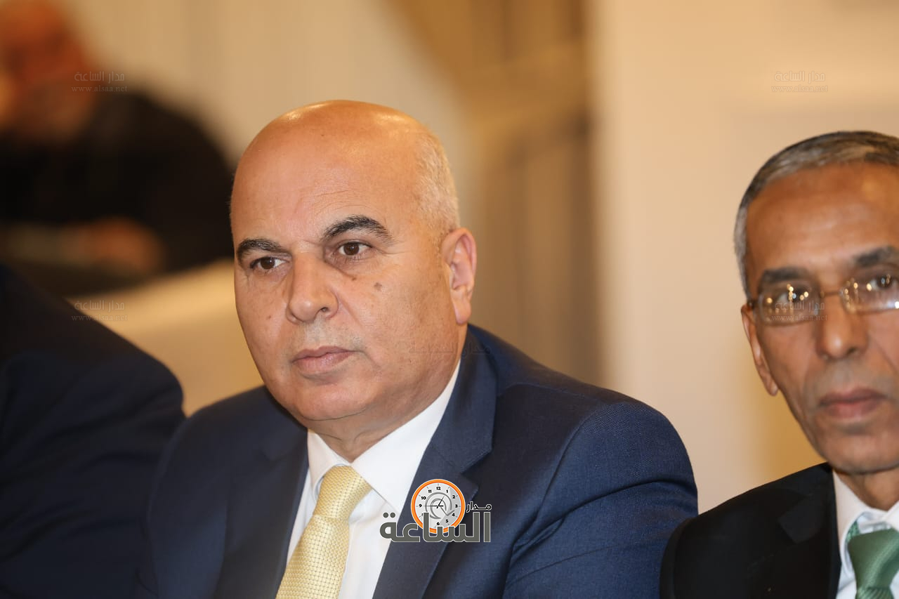 Madar Al-Saa Images 0.09368645881460413