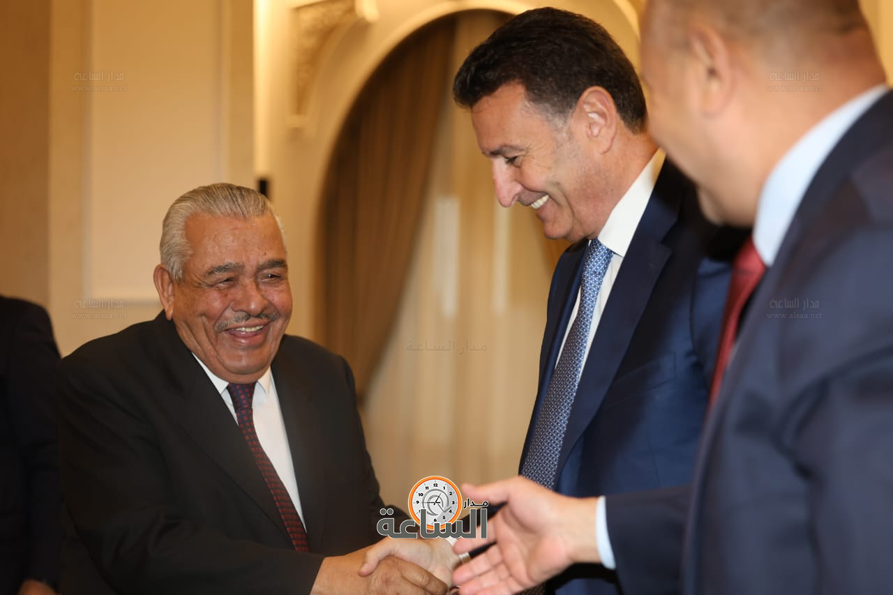 Madar Al-Saa Images 0.11461825808221116