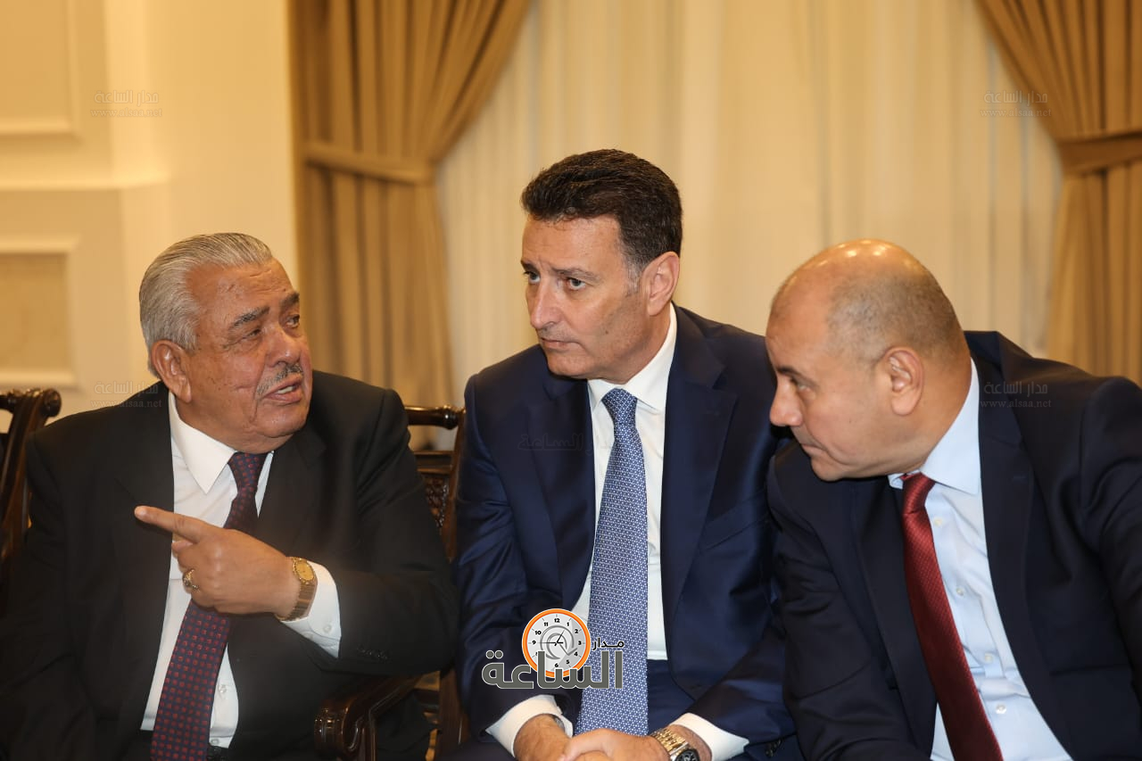 Madar Al-Saa Images 0.7125942597029019