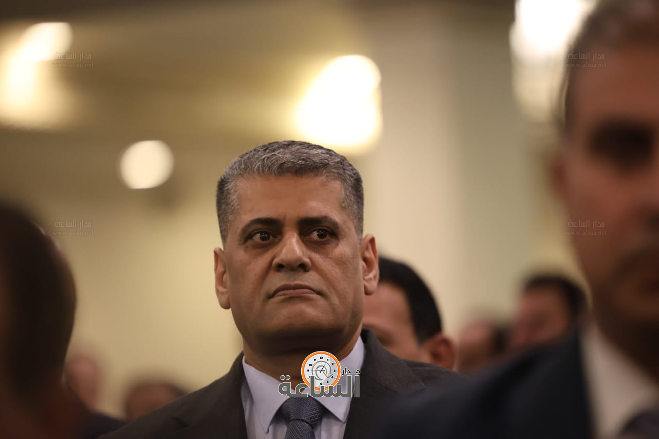 Madar Al-Saa Images 0.21993065455330696