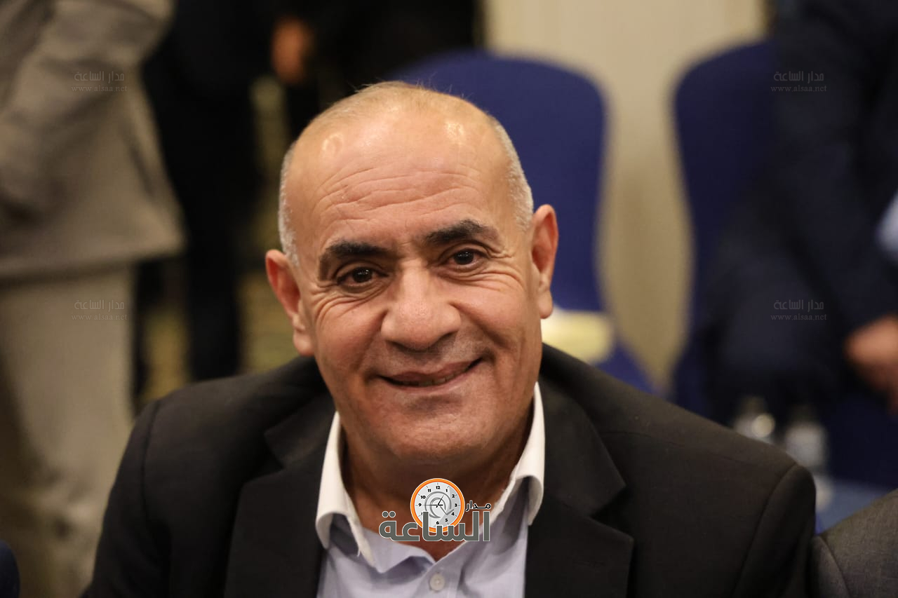 Madar Al-Saa Images 0.44140424515944576