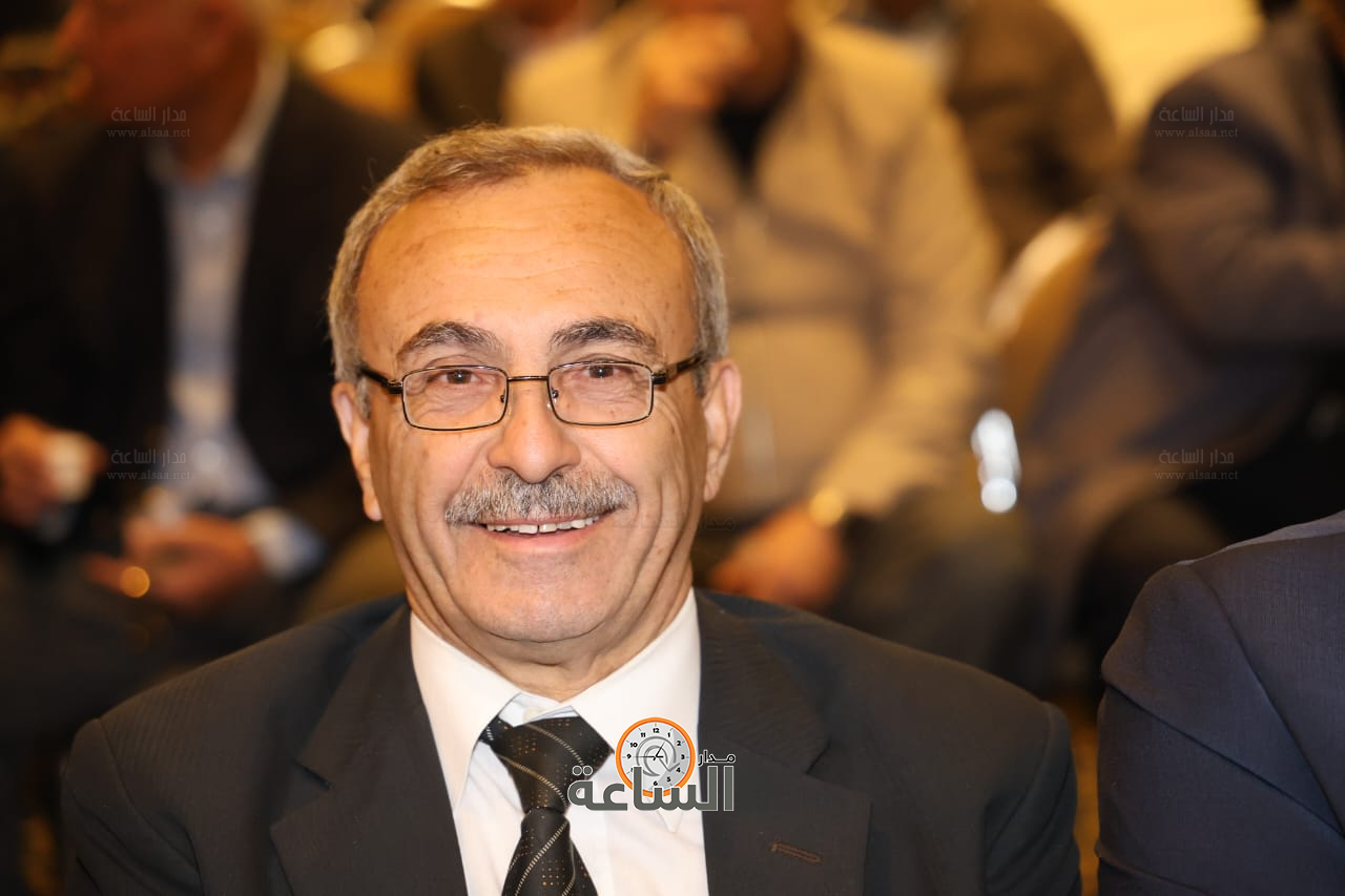 Madar Al-Saa Images 0.8411481132710255