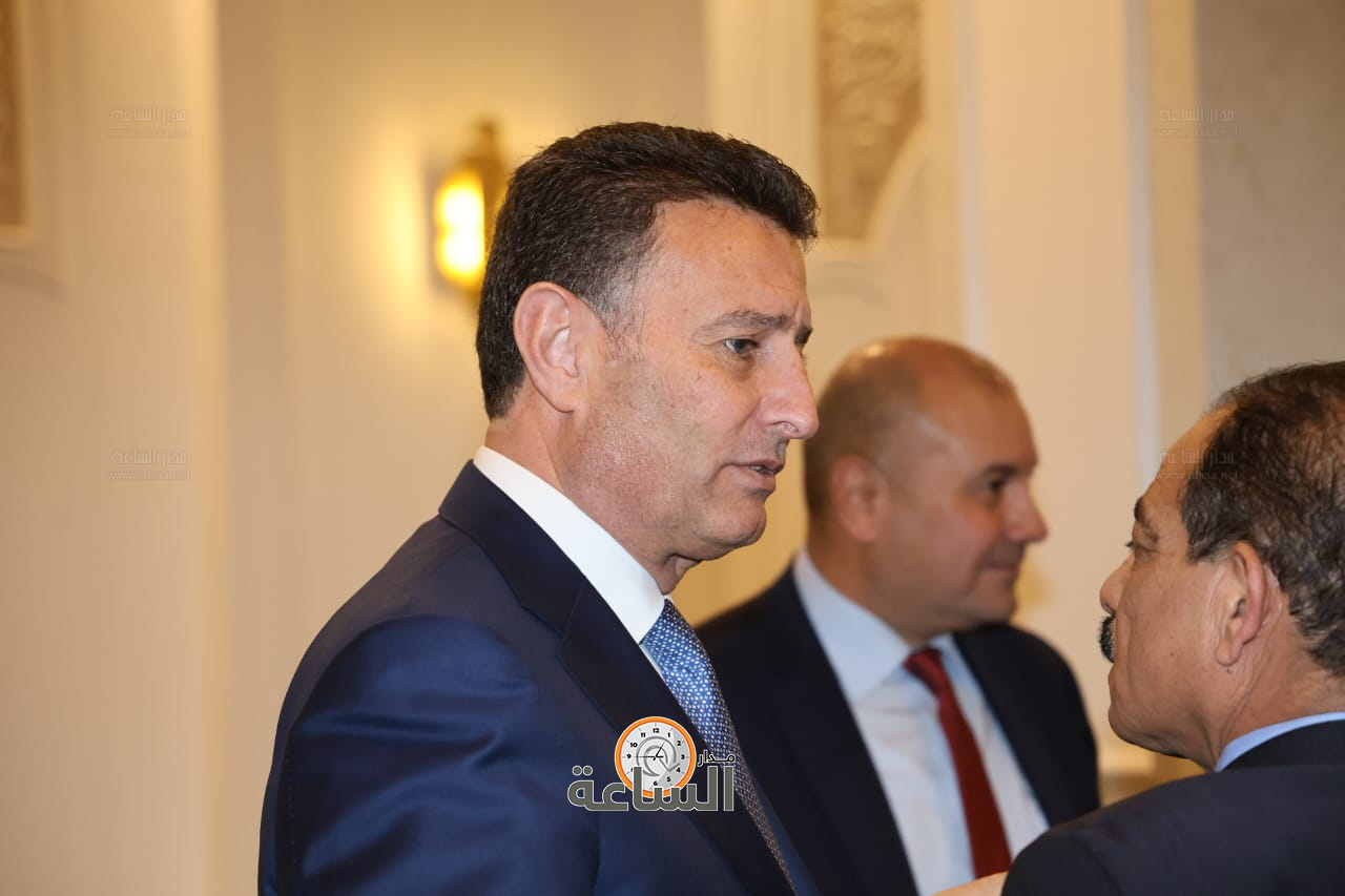 Madar Al-Saa Images 0.7334950161541383