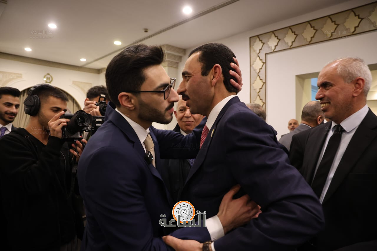 Madar Al-Saa Images 0.4819437486253021