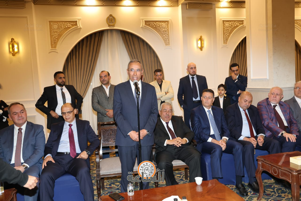 Madar Al-Saa Images 0.12492310408239371