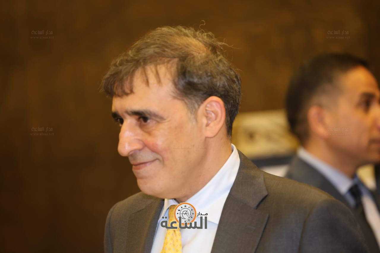 Madar Al-Saa Images 0.7748489008333465