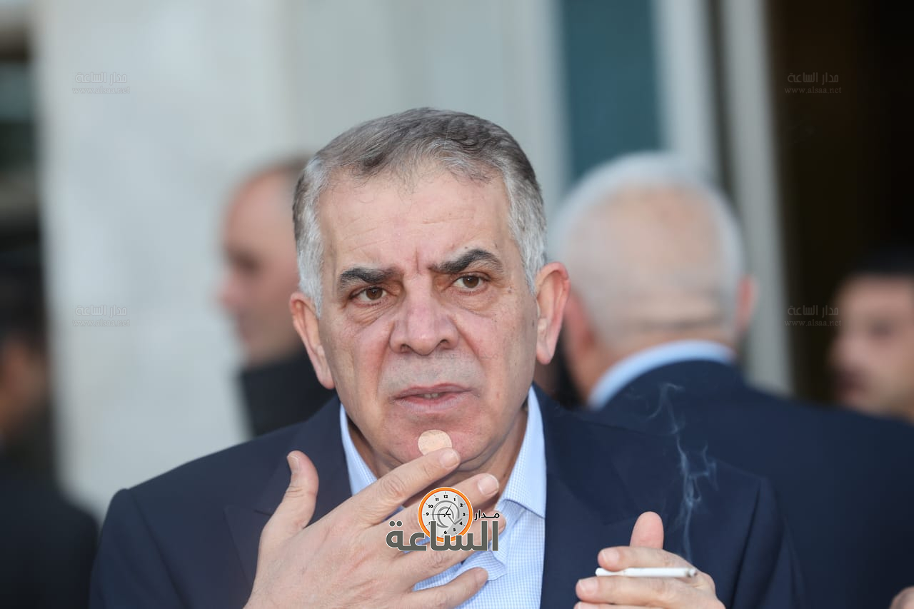 Madar Al-Saa Images 0.44603375959119596