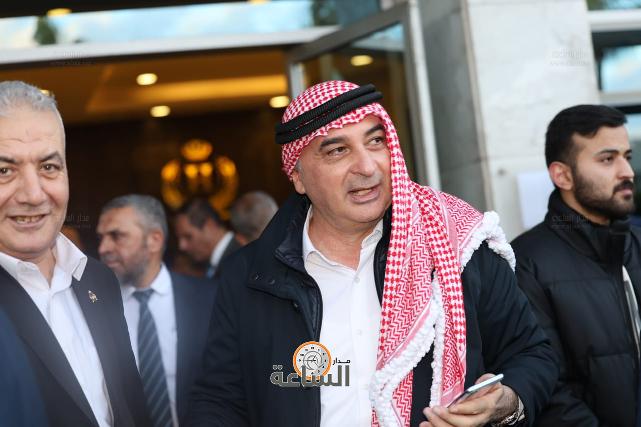 Madar Al-Saa Images 0.24052840876864556