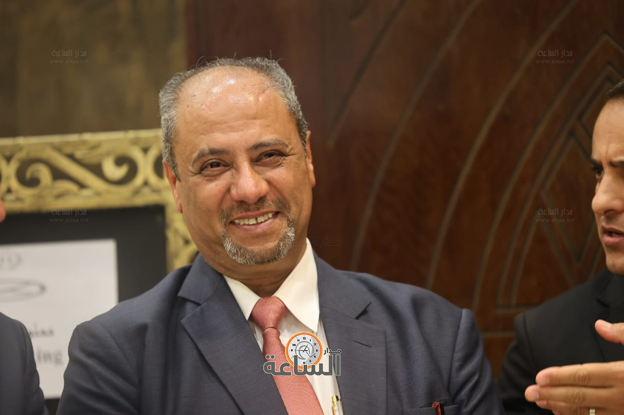 Madar Al-Saa Images 0.6862269738469201