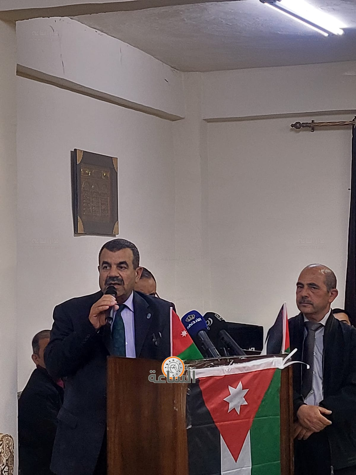 Madar Al-Saa Images 0.29003010507868954