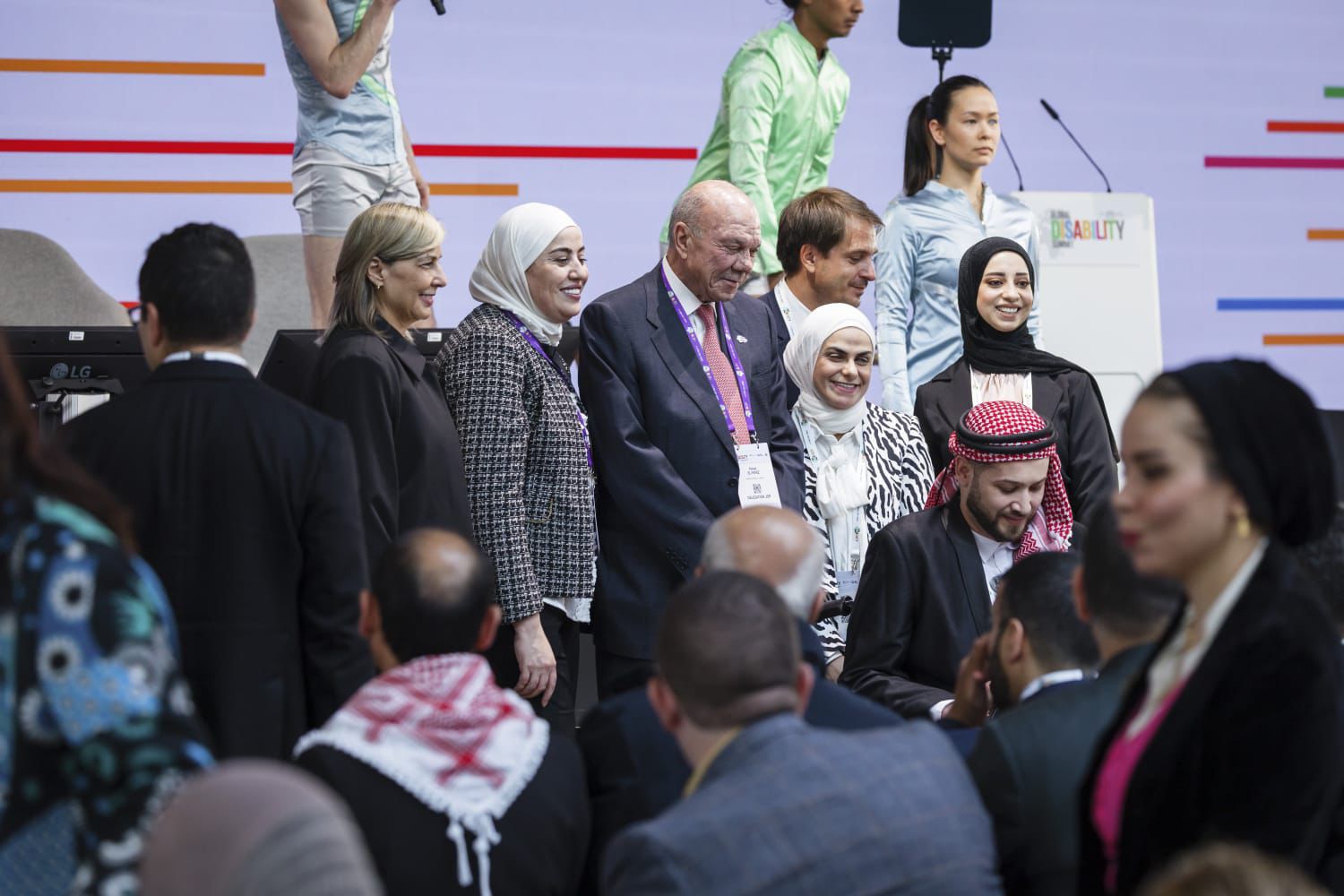 Madar Al-Saa Images 0.7649657310653711