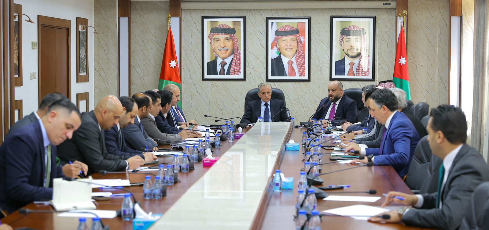 Madar Al-Saa Images 0.21628877373104205