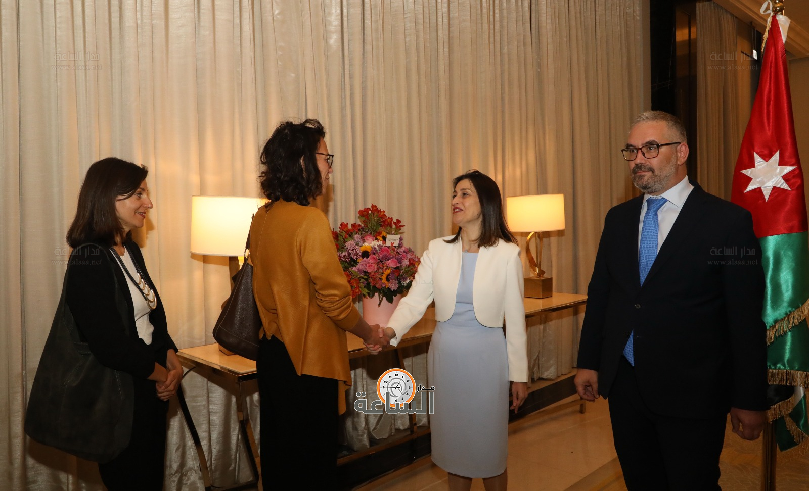 Madar Al-Saa Images 0.11409312129569993