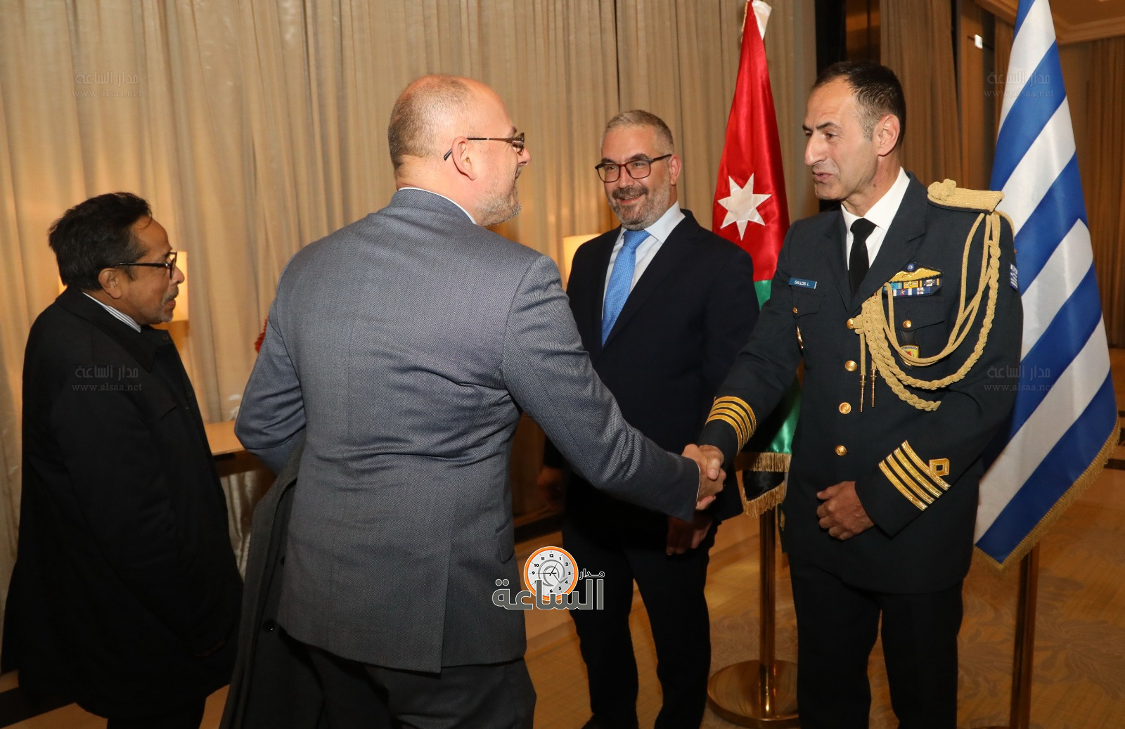 Madar Al-Saa Images 0.9128512693880655