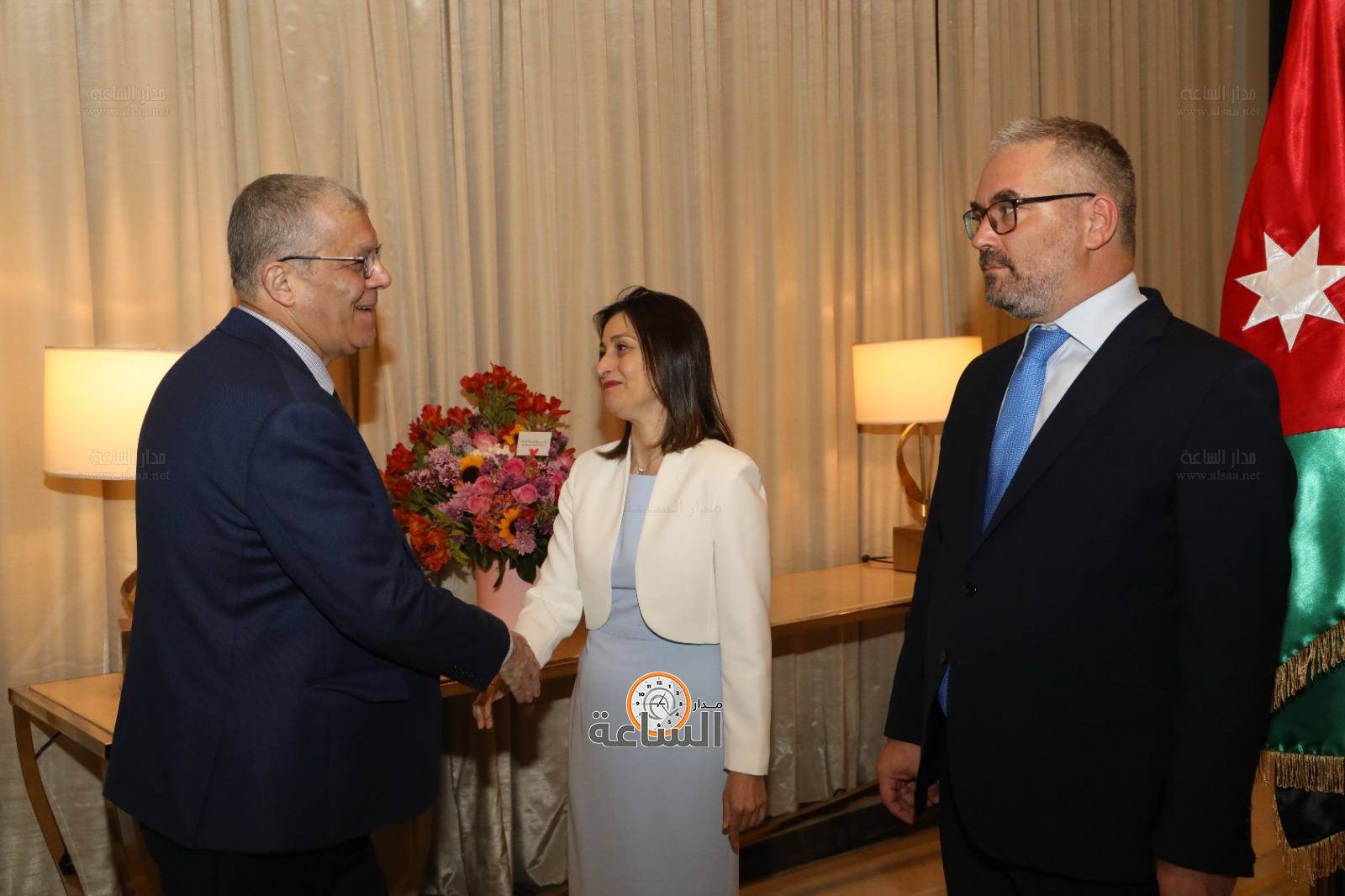 Madar Al-Saa Images 0.9963036051494665