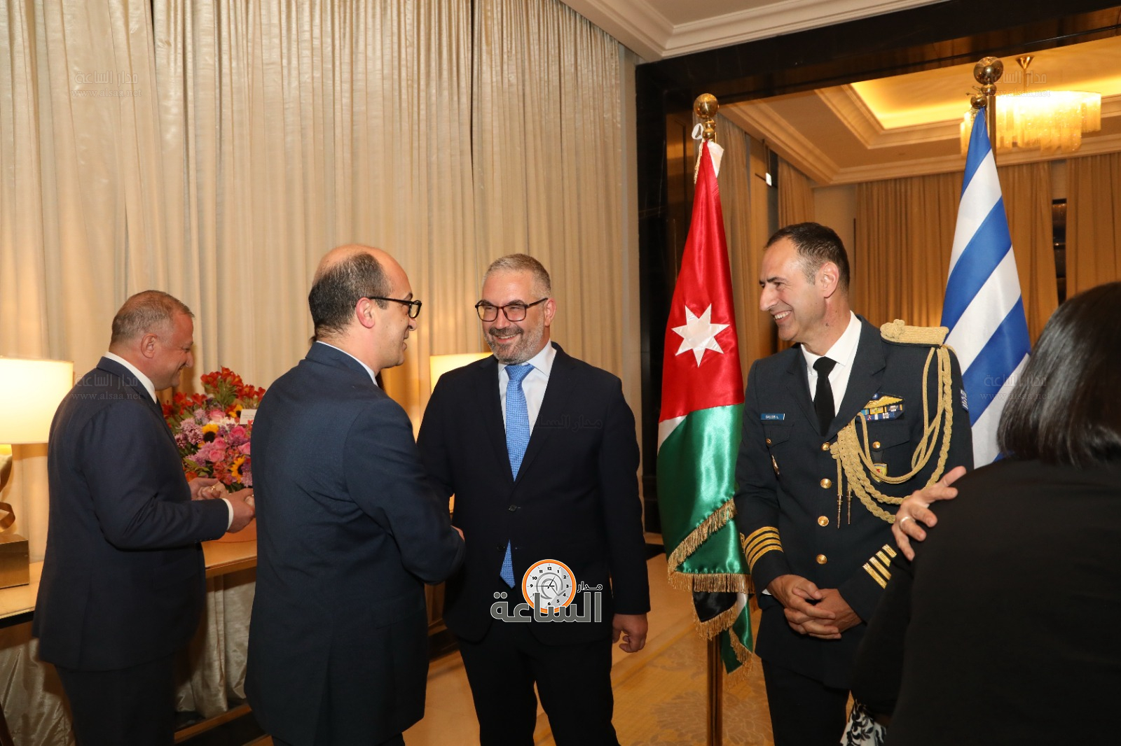 Madar Al-Saa Images 0.3460671242899569